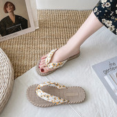 Papuci casual dama cu motive florale si talpa plata