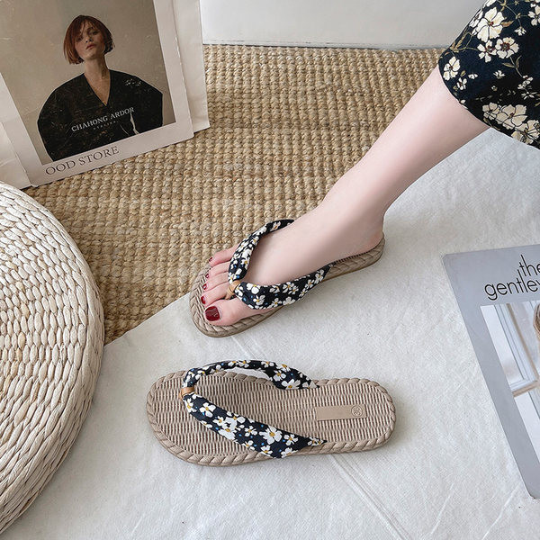 Papuci casual dama cu motive florale si talpa plata