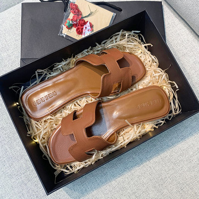 Sieviešu čības no eko ādas ar plakanu zoli vairākās krāsās