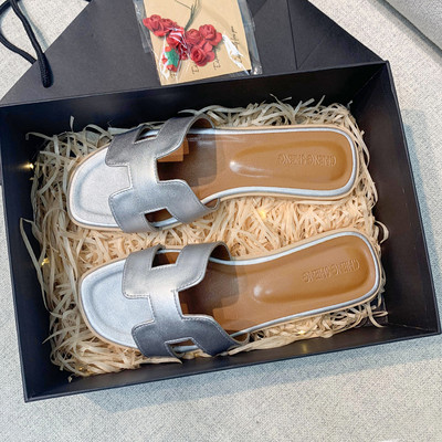 Sieviešu čības no eko ādas ar plakanu zoli vairākās krāsās