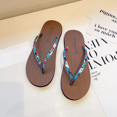 Papuci casual de damă între degetele de la picioare