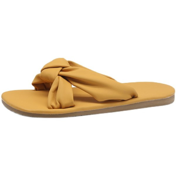 Jauns sieviešu čību modelis trīs krāsās ar plakanu zoli