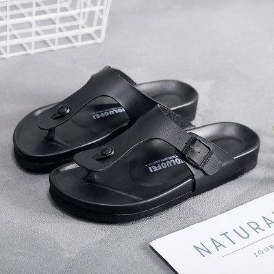 Ikdienas čības ar aplikāciju un plakanu zoli