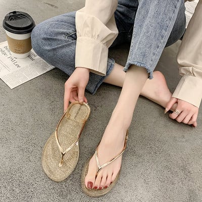 Ikdienas flip flops starp pirkstiem četrās krāsās