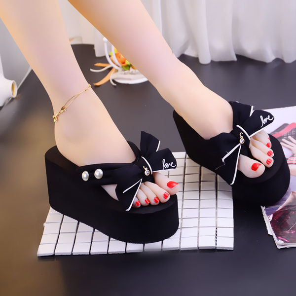 Sieviešu čības ar lenti un 8 cm platformu