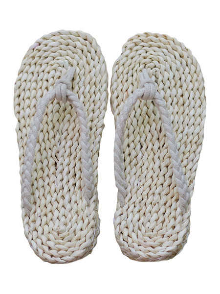 Sieviešu salmu čības ar plakanu zoli