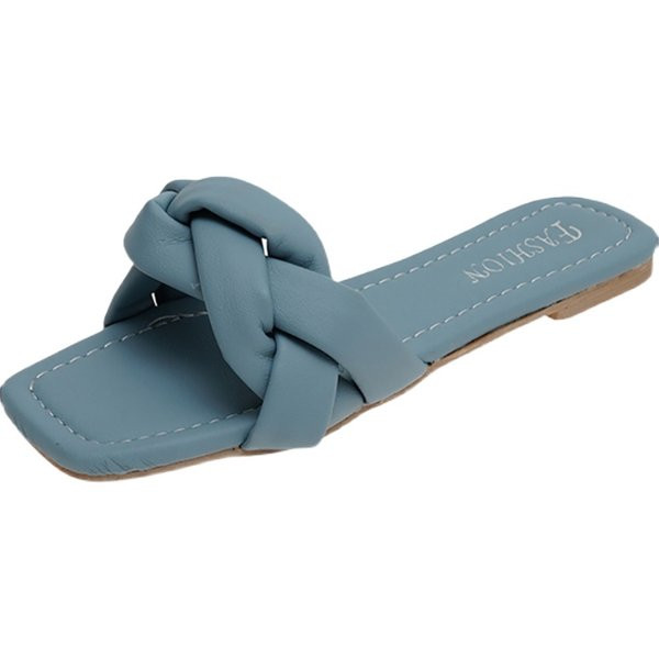 Sieviešu ikdienas čības ar plakanu zoli trīs krāsu eko ādas krāsās