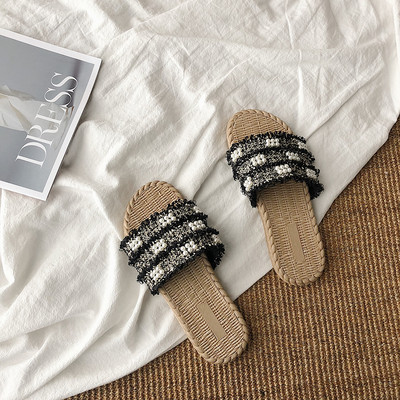 Jauns sieviešu čību modelis ar pērlēm divās krāsās