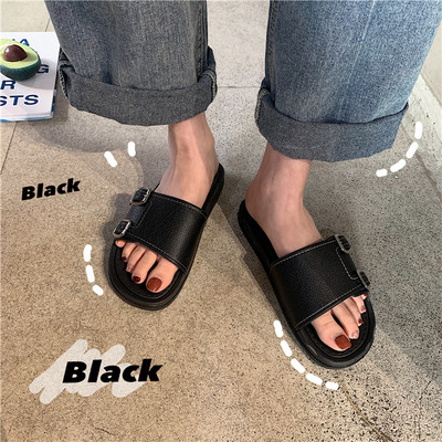 Sieviešu ikdienas čības no eko ādas ar metāla sprādzēm