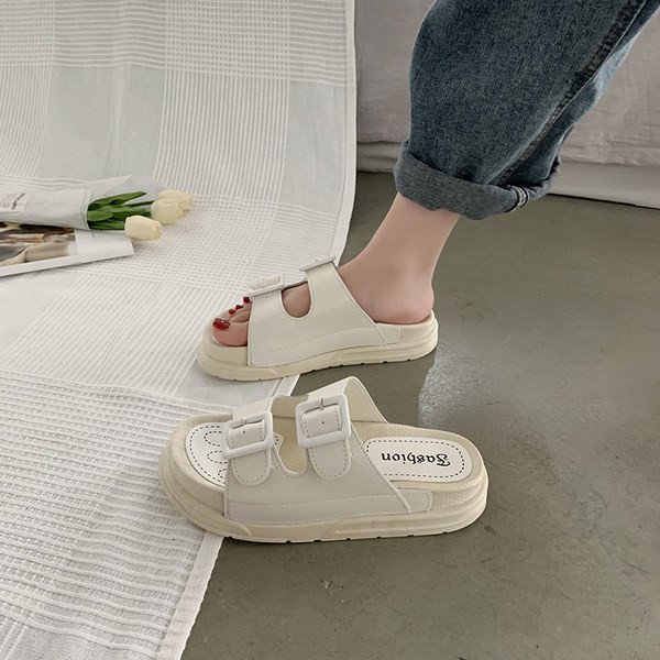 Ikdienas sieviešu čības ar plakanām zolēm un sprādzēm trīs krāsās