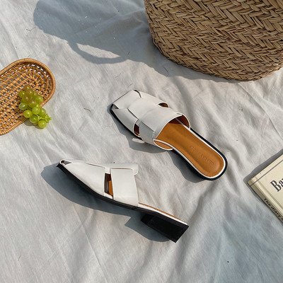 Γυναικείες έκο δερμάτινες παντόφλες με επίπεδη σόλα - τέσσερα χρώματα