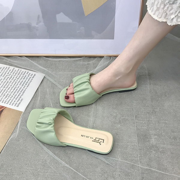 Sieviešu kvadrātveida čības no eko ādas