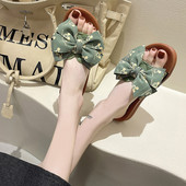 Jauna modeļa vasaras čības ar plakanu zoli un lenti