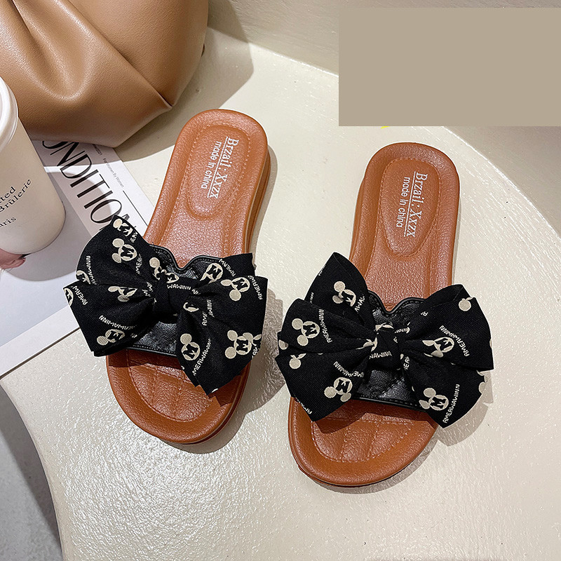 Jauna modeļa vasaras čības ar plakanu zoli un lenti