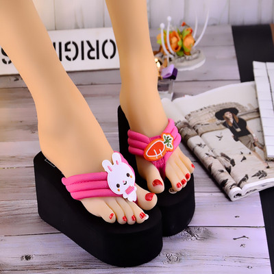 Papuci de dama intre stropi cu decor iepure 3D