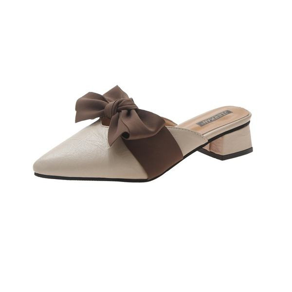 Jauns sieviešu čību modelis ar lentes smailo modeli