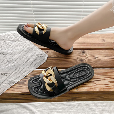 Sieviešu čības no eko ādas un metāla ķēdītes