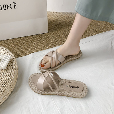 Model nou de papuci de dama din piele ecologica - mai multe culori