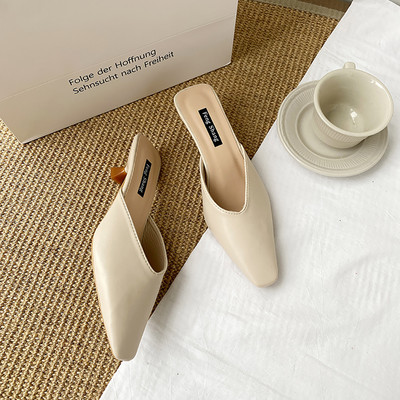 Model ascutit de papuci de dama cu toc in mai multe culori