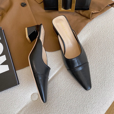 Smaila modeļa atsperu čības ar papēdi