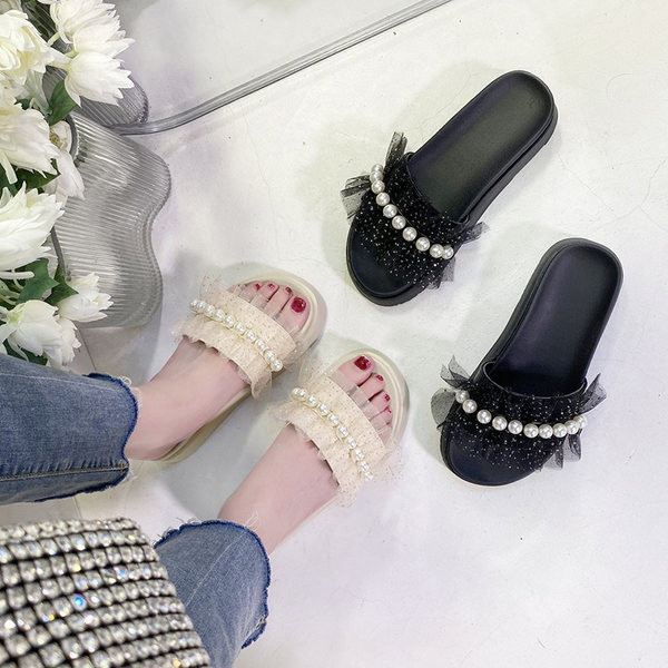 Papuci de dama cu platforma si decor perle si tul