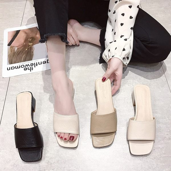 Papuci de dama din piele cu toc gros