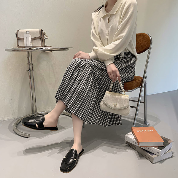 Sieviešu mākslīgās ādas čības trīs krāsās