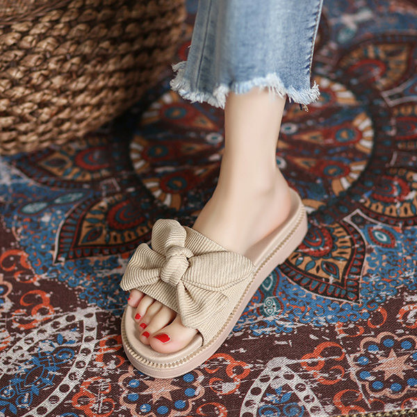 Ikdienas čības ar tekstila lenti