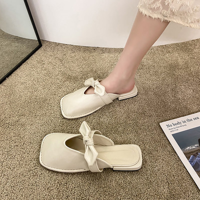 Sieviešu slēgtas čības ar eko ādas lentīti