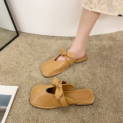 Sieviešu slēgtas čības ar eko ādas lentīti