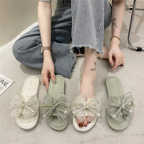 Papuci de dama cu talpa plata decorati cu tul si panglica