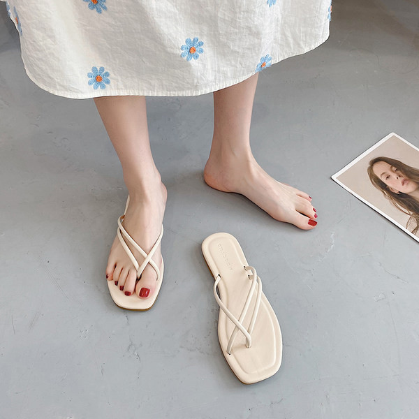 Sieviešu ikdienas čības starp pirkstiem četrās krāsās