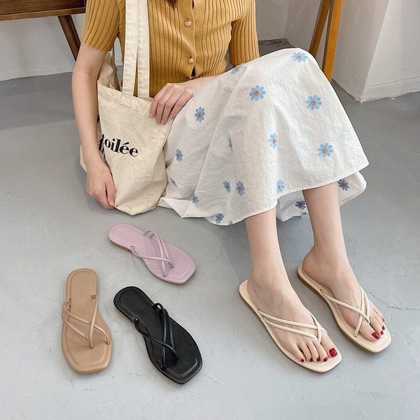 Sieviešu ikdienas čības starp pirkstiem četrās krāsās