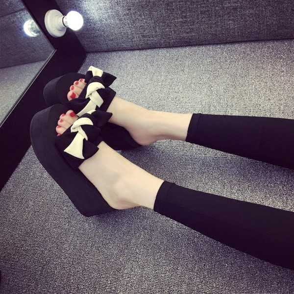 Sieviešu ikdienas čības ar 3 vai 6 cm platformu