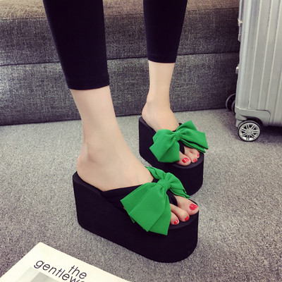 Sieviešu čības ar lentes rotājumu un 3 vai 6 cm zoli