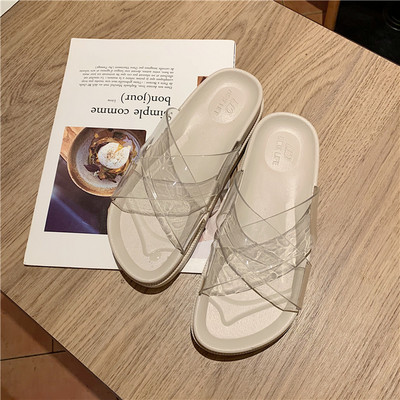 Papuci de dama actuali cu bretele incolore din silicon