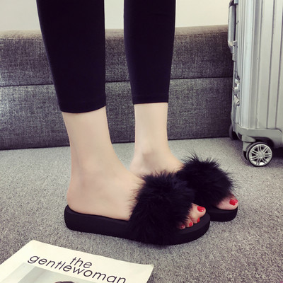 Γυναικείες παντόφλες με διακόσμηση - δύο ύψη πλατφόρμας