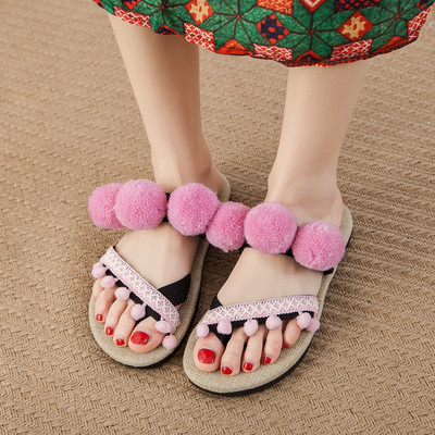 Sieviešu modernas čības ar 3D elementiem