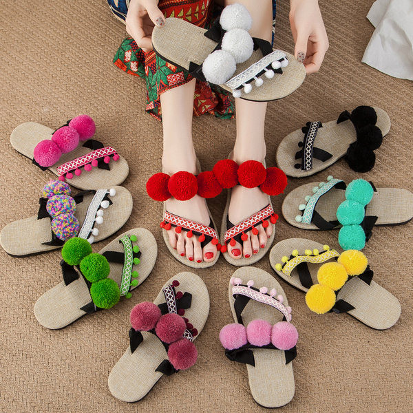 Sieviešu modernas čības ar 3D elementiem