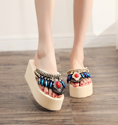 Sieviešu ikdienas čības ar krāsainiem akmeņiem divās krāsās