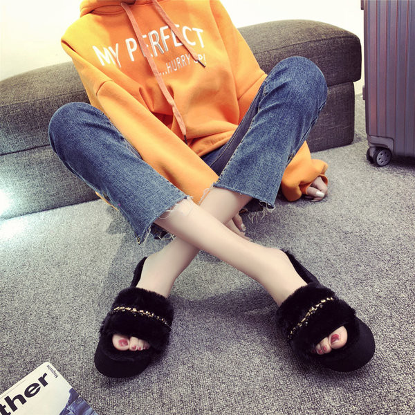 Sieviešu ikdienas čības uz platformas ar akmeņiem un dūnām