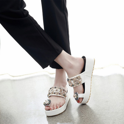 Naiste sussid 4 cm talla ja kaunistuskividega