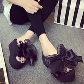 Sieviešu čības ar 3 cm vai 6 cm platformu un lentes apdari