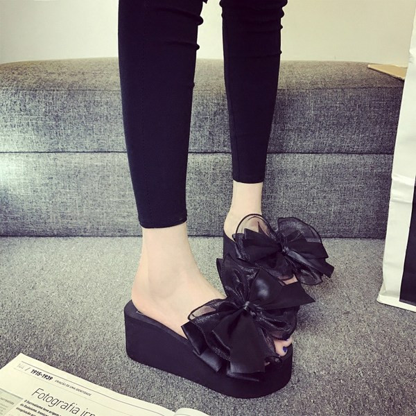 Sieviešu čības ar 3 cm vai 6 cm platformu un lentes apdari