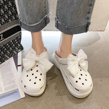 Νέο μοντέλο από καουτσούκ crocs με υφασμάτινη κορδέλα