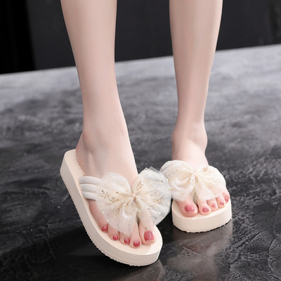 Sieviešu čības ar lentīti un plakanu zoli divās krāsās