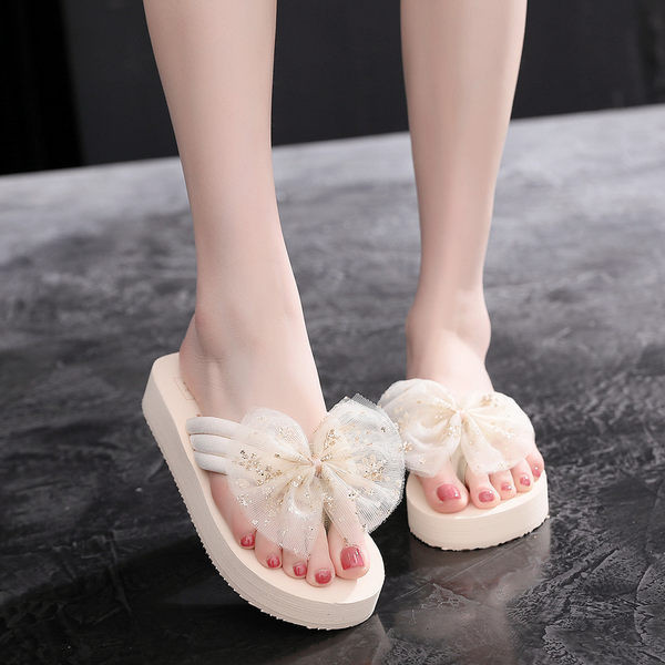 Sieviešu čības ar lentīti un plakanu zoli divās krāsās