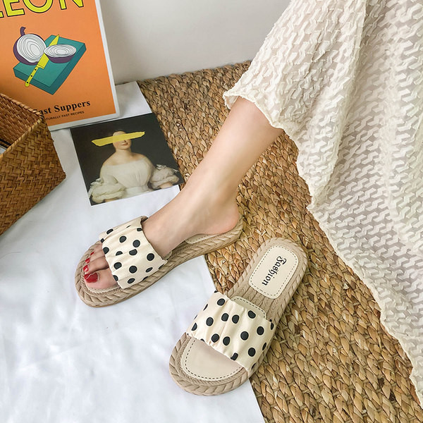 Sieviešu ikdienas čības ar 2 cm platformu