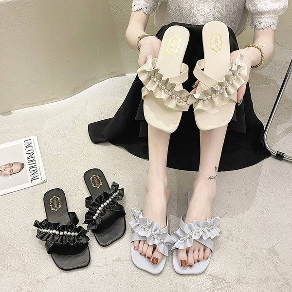 Papuci casual cu talpa plate, bucle si perle