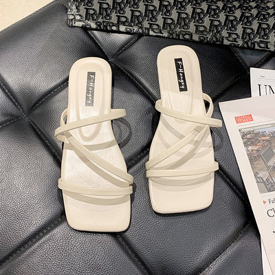 Nou model de papuci de vara cu bretele subtiri din piele ecologica